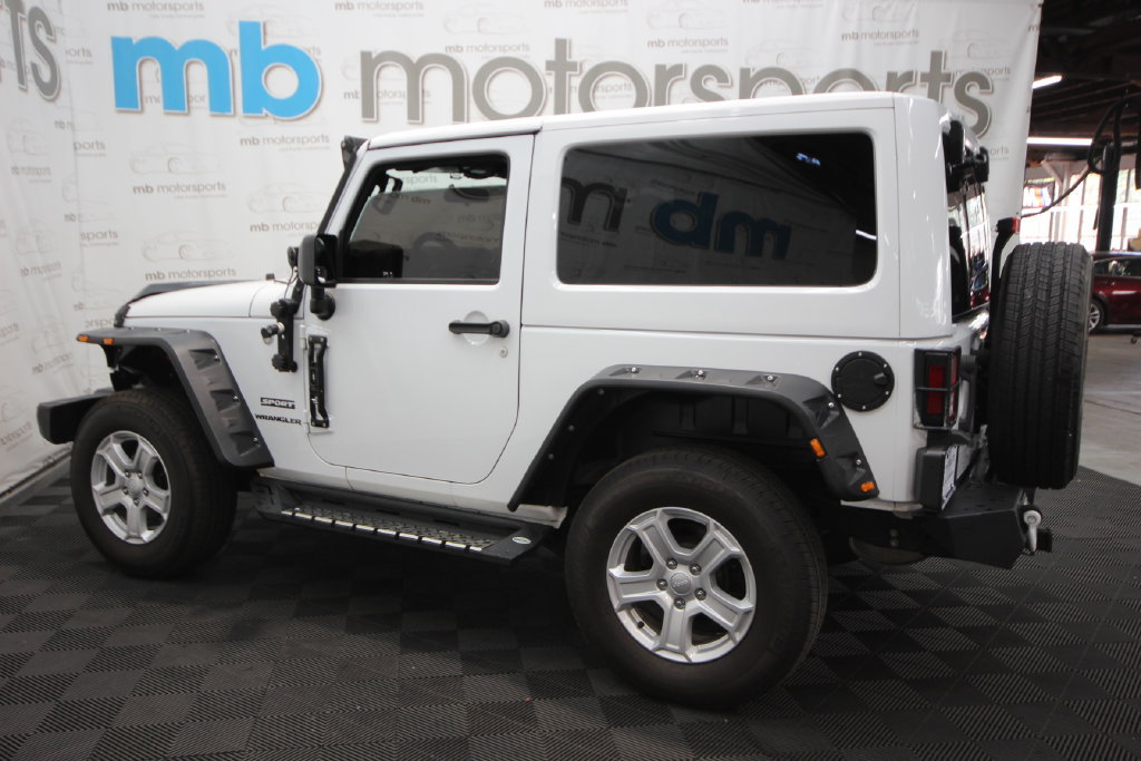 Used 2017 Jeep Wrangler Sport w/ Trailer Tow Group AWD/4WD image 3