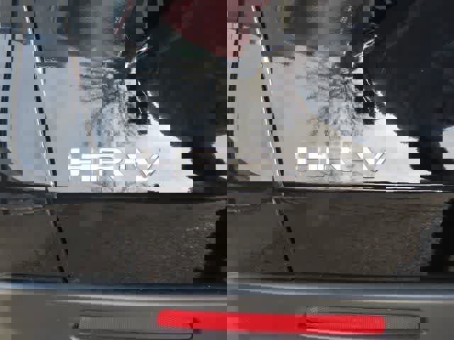 Certified 2025 Honda HR-V Sport image 7