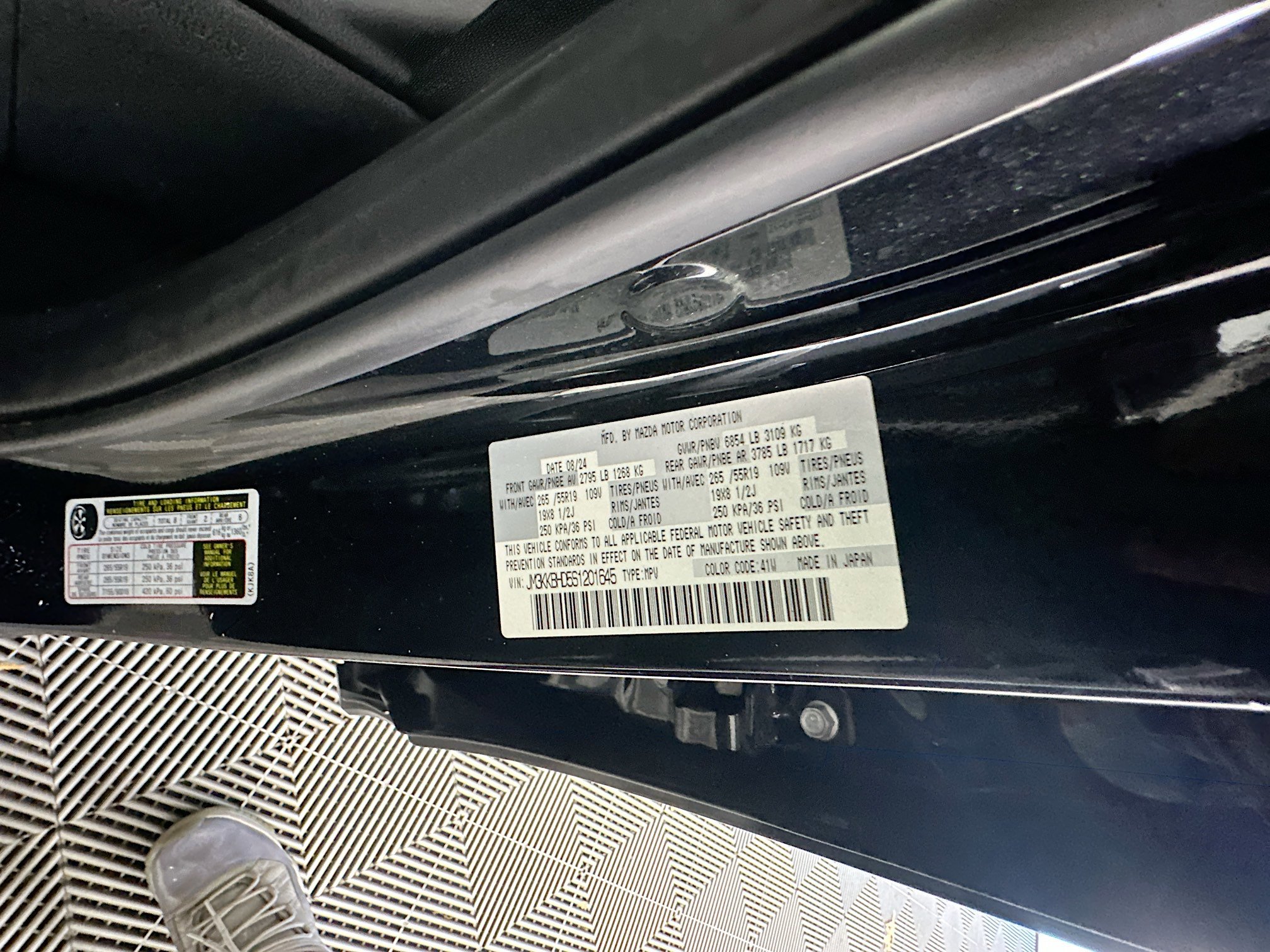 Used 2025 MAZDA CX-90 3.3 Turbo w/ Preferred Package image 12