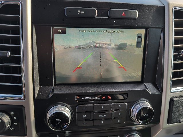 Used 2015 Ford F150 Lariat w/ Equipment Group 502A Luxury AWD/4WD image 30