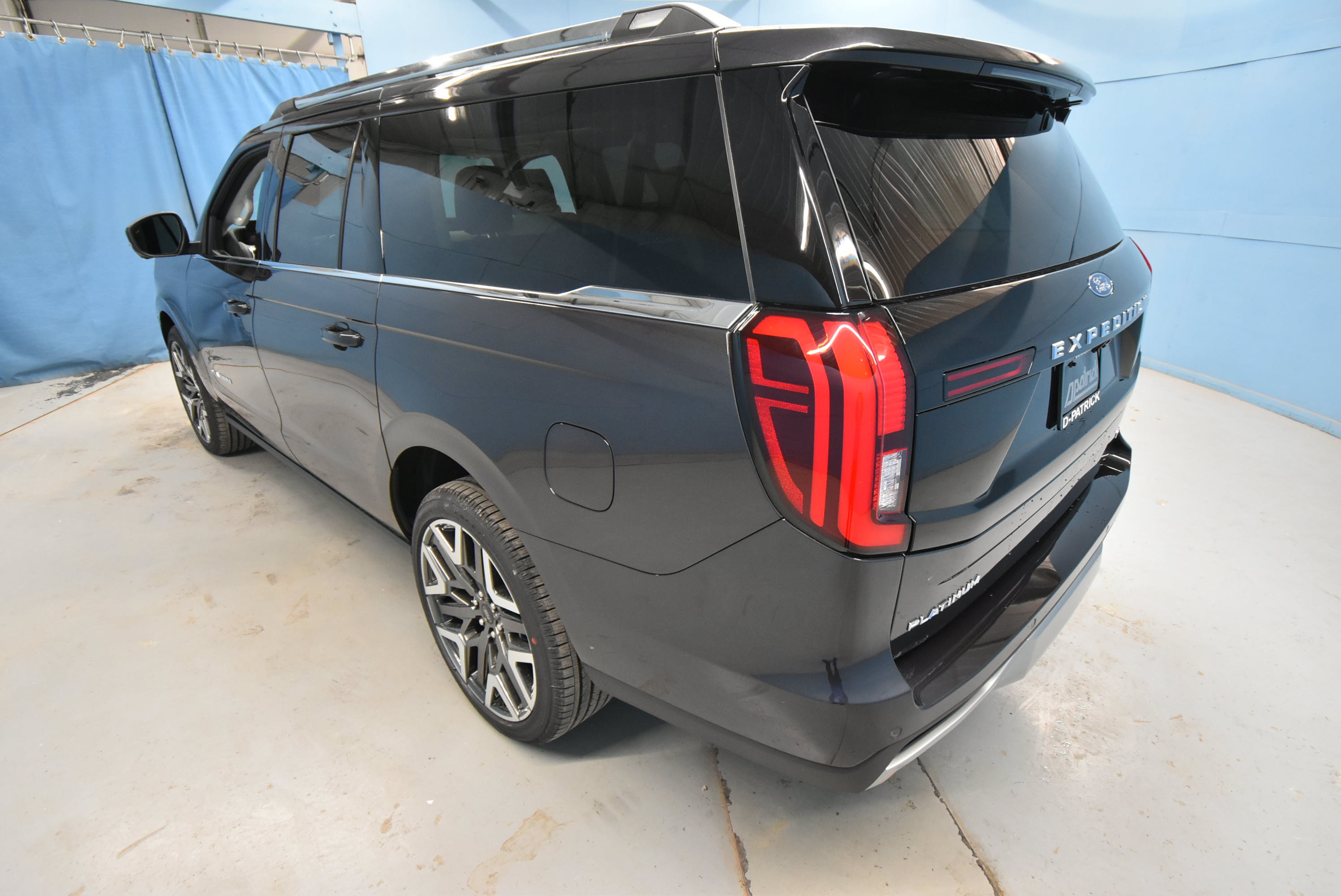 New 2026 Ford Expedition Max Platinum image 34