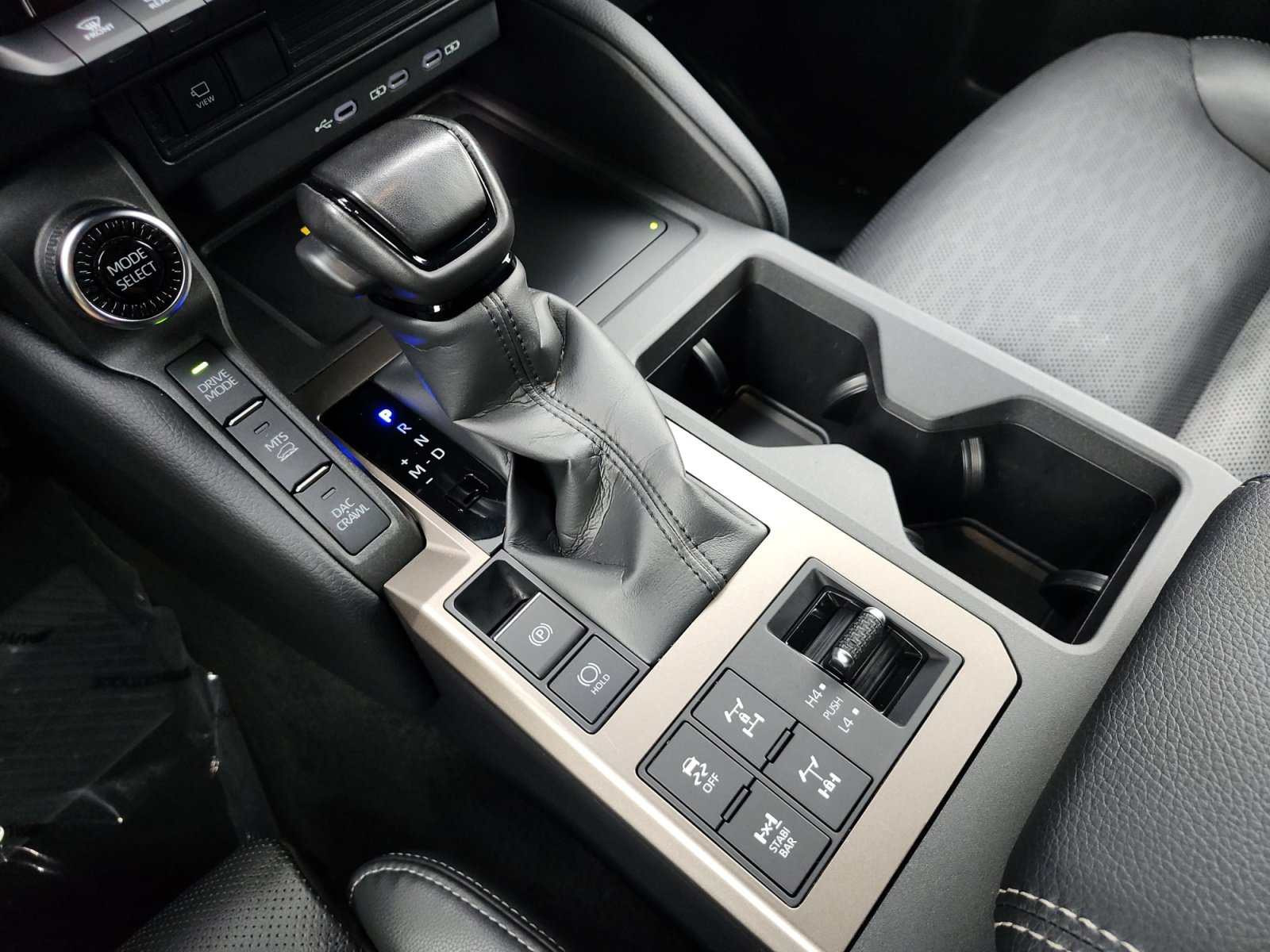 Used 2025 Toyota Land Cruiser w/ Premium Package AWD/4WD image 24