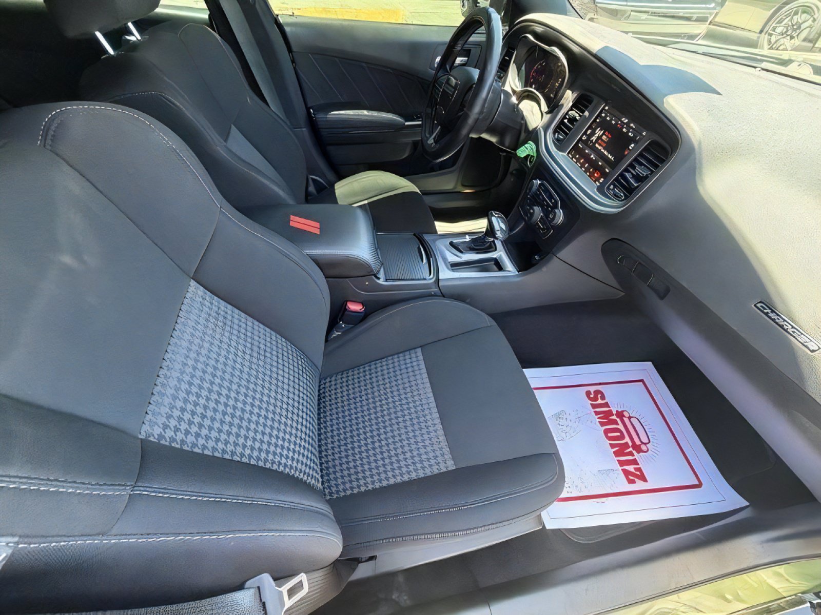 Used 2022 Dodge Charger R/T w/ Blacktop Package RWD image 11