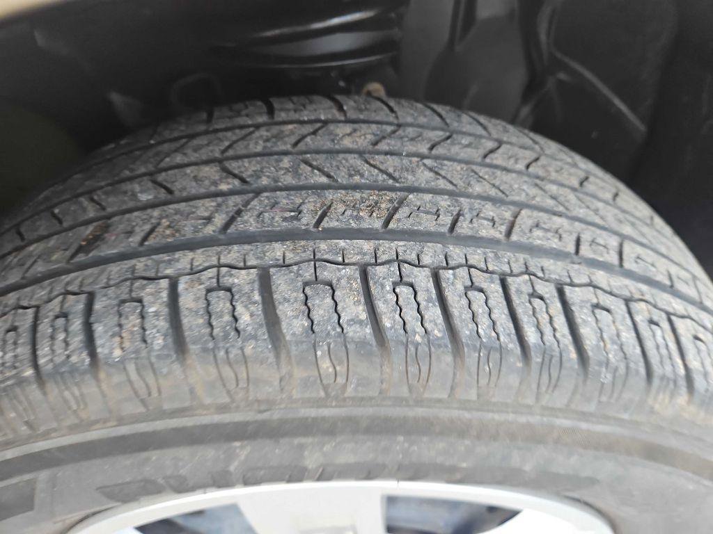 Used 2006 Chevrolet Equinox LS FWD image 35