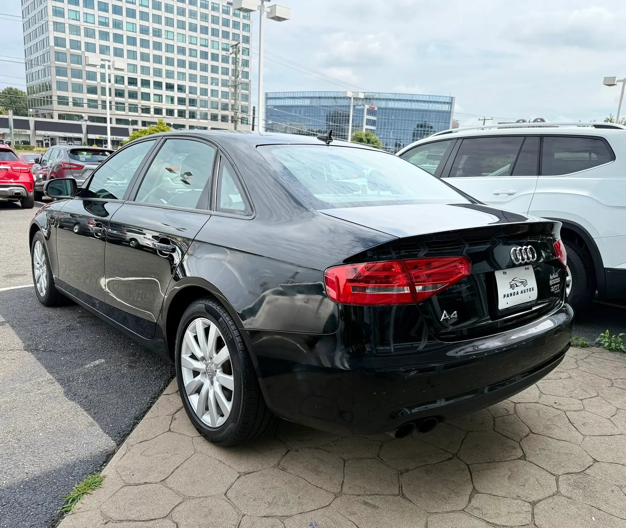 Used 2013 Audi A4 2.0T Premium w/ Convenience Pkg AWD/4WD image 5