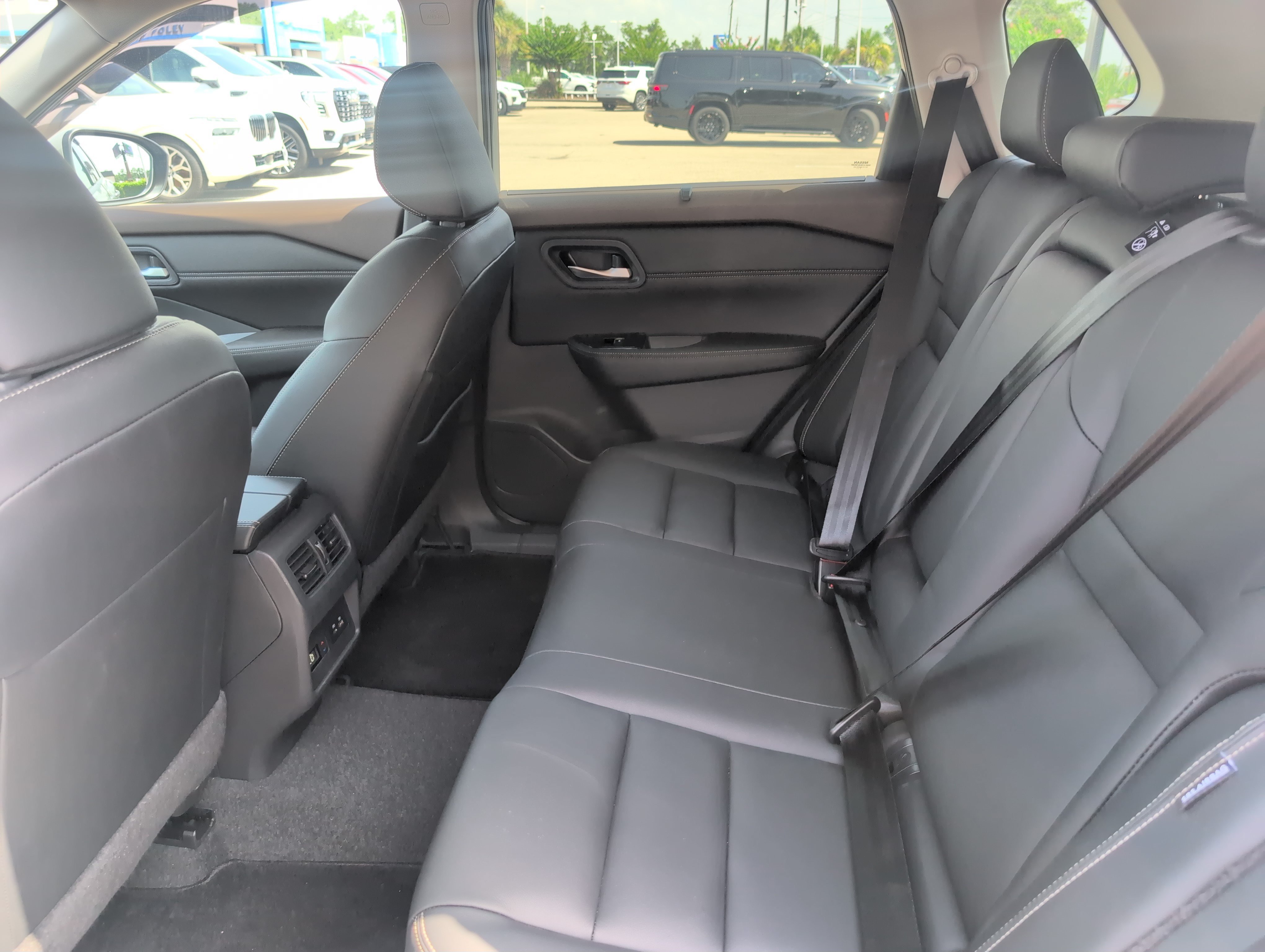 Used 2023 Nissan Rogue SL w/ SL Premium Package FWD image 33