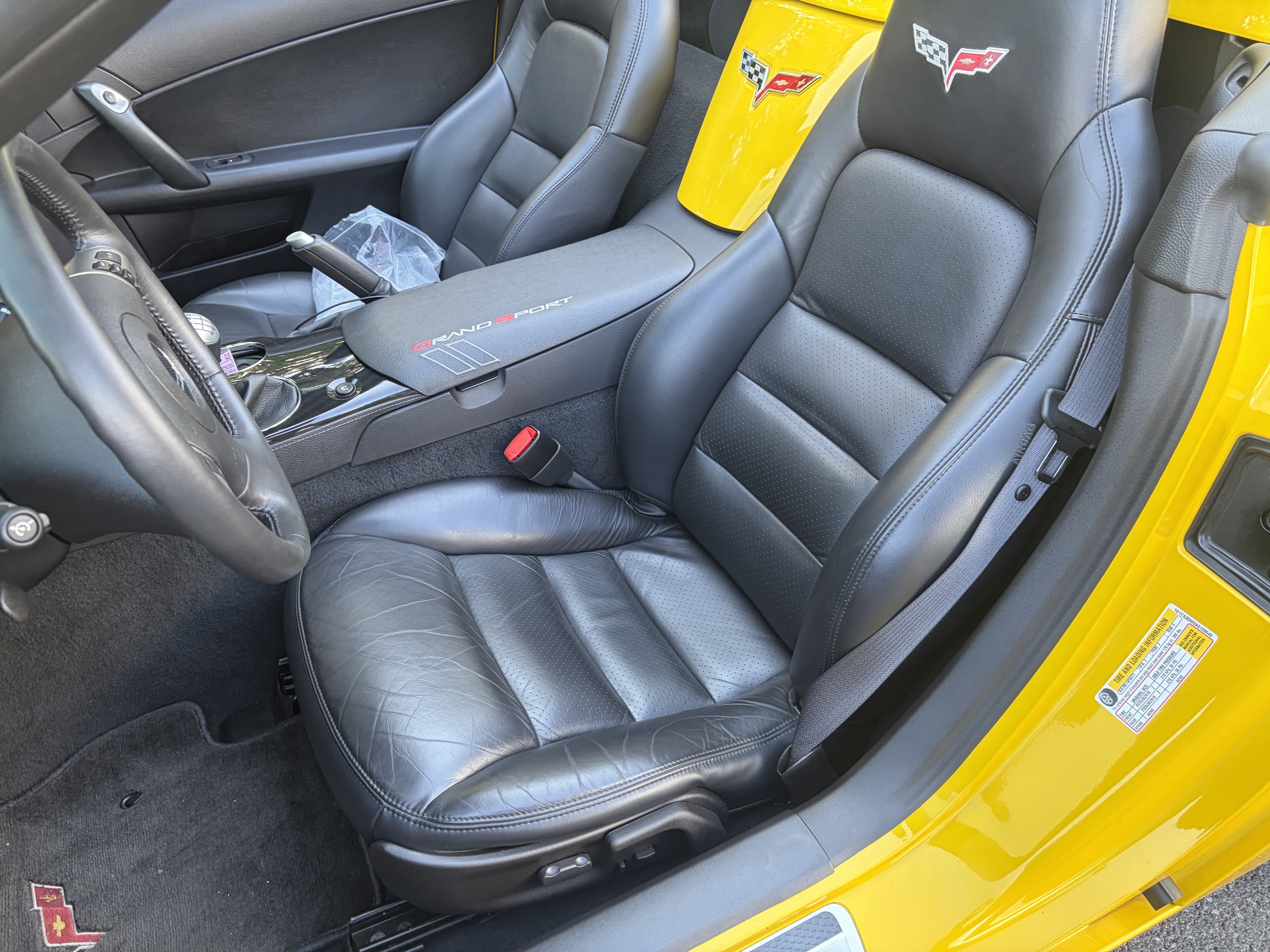 Used 2010 Chevrolet Corvette Grand Sport w/ Preferred Equipment Group RWD image 20