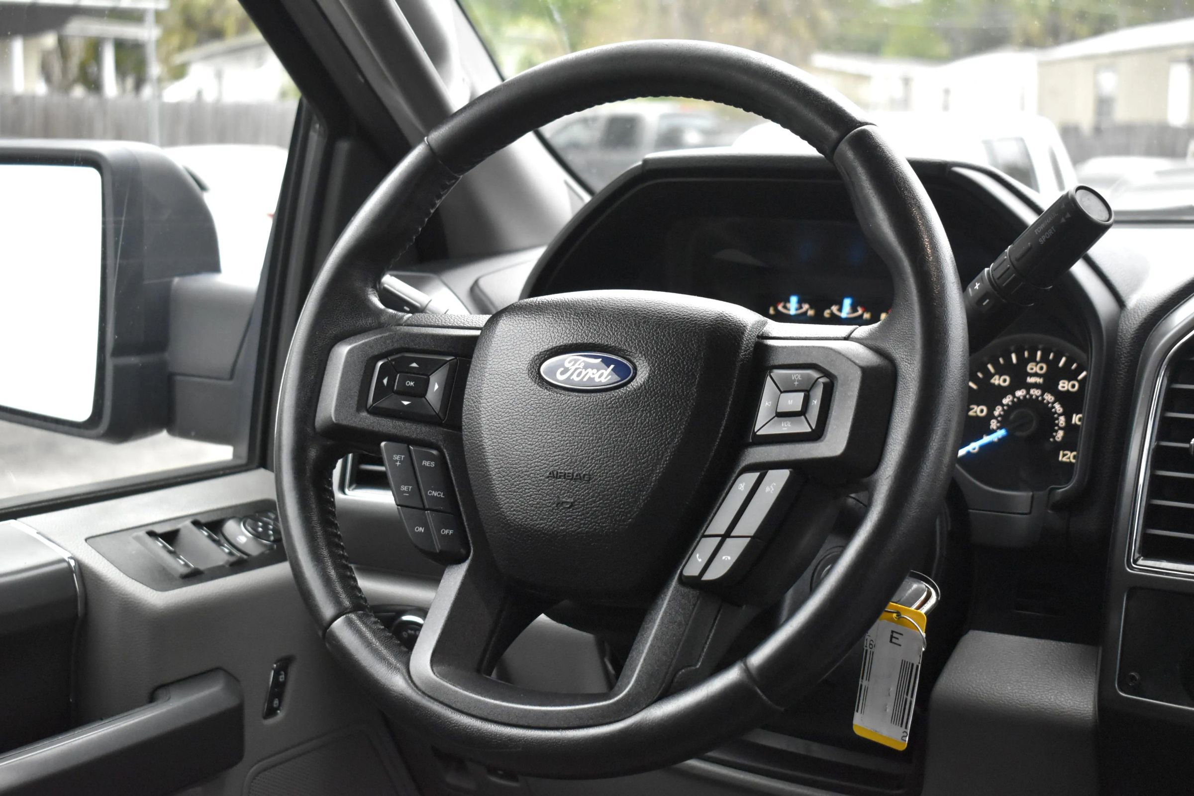 Used 2017 Ford F150 XLT w/ Equipment Group 302A Luxury RWD image 22