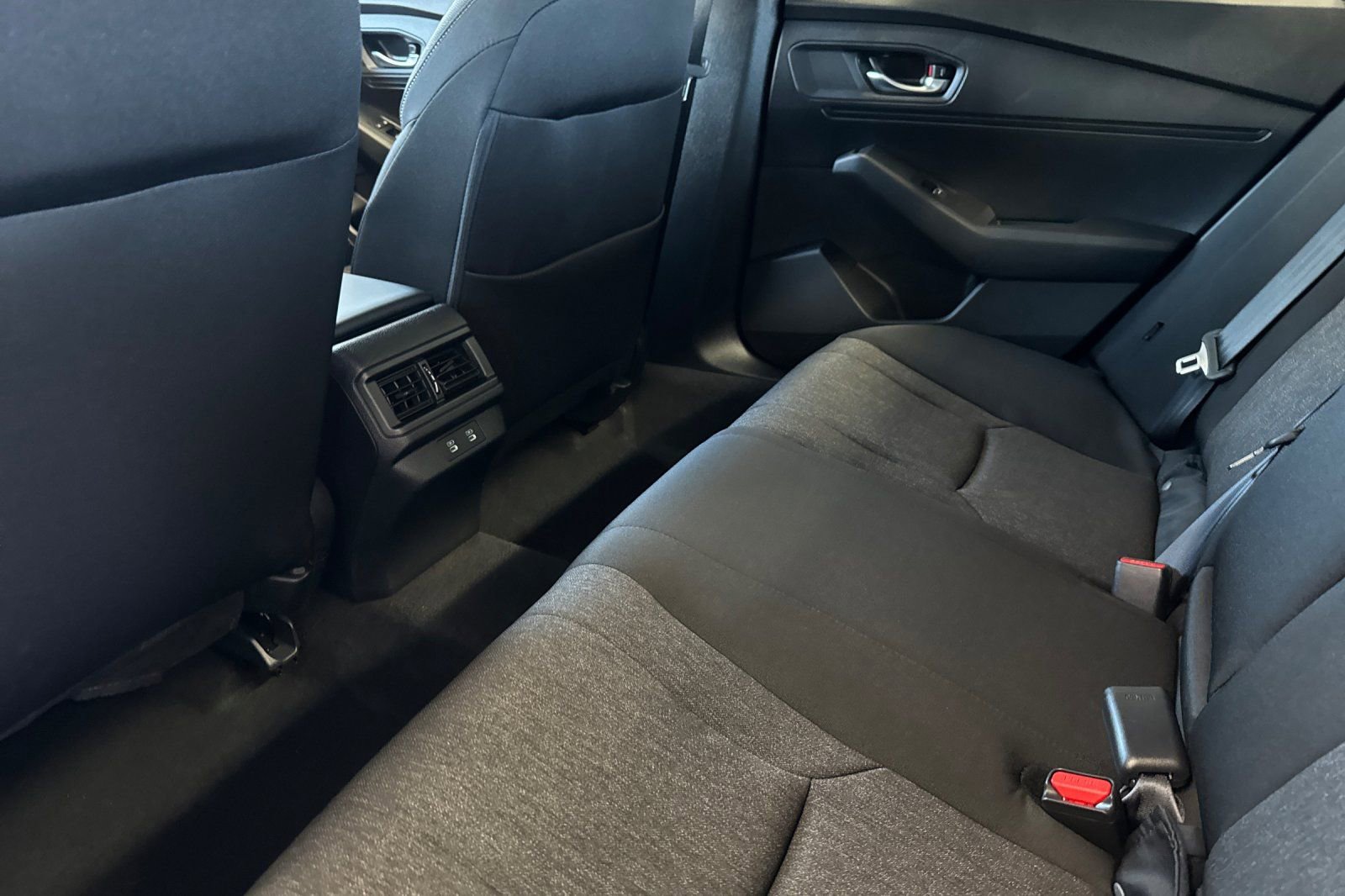 Certified 2025 Honda Accord LX image 12