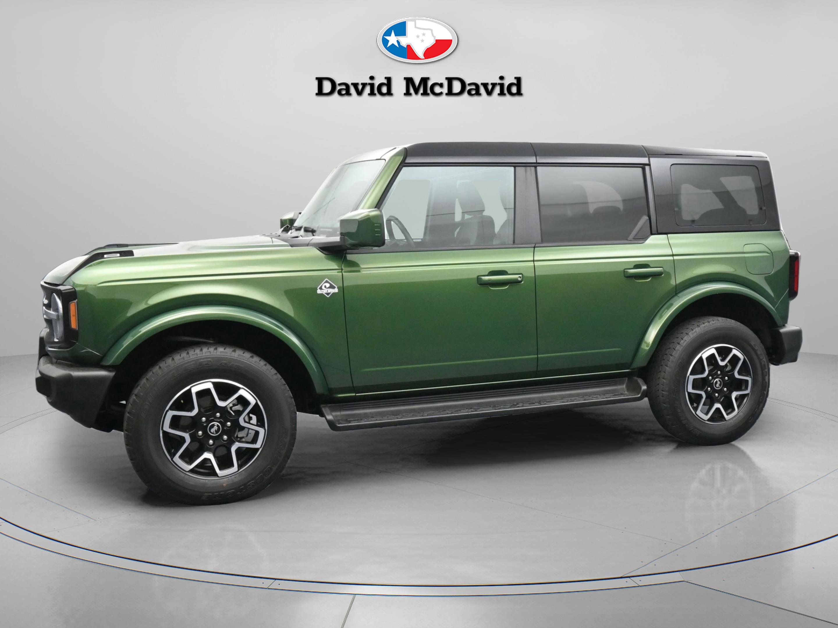 Used 2025 Ford Bronco Outer Banks AWD/4WD image 5