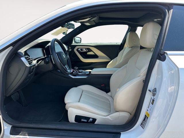 Used 2022 BMW 230i Coupe w/ Premium Package RWD image 9