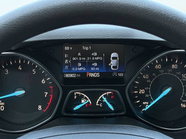Used 2018 Ford Escape SE FWD image 16