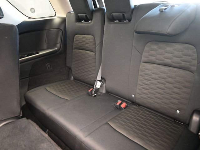 Used 2025 Nissan Pathfinder SV image 21