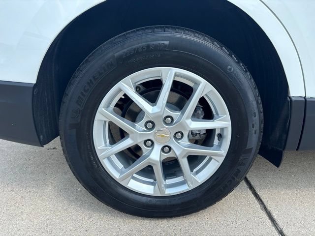 Used 2024 Chevrolet Equinox LT FWD image 10