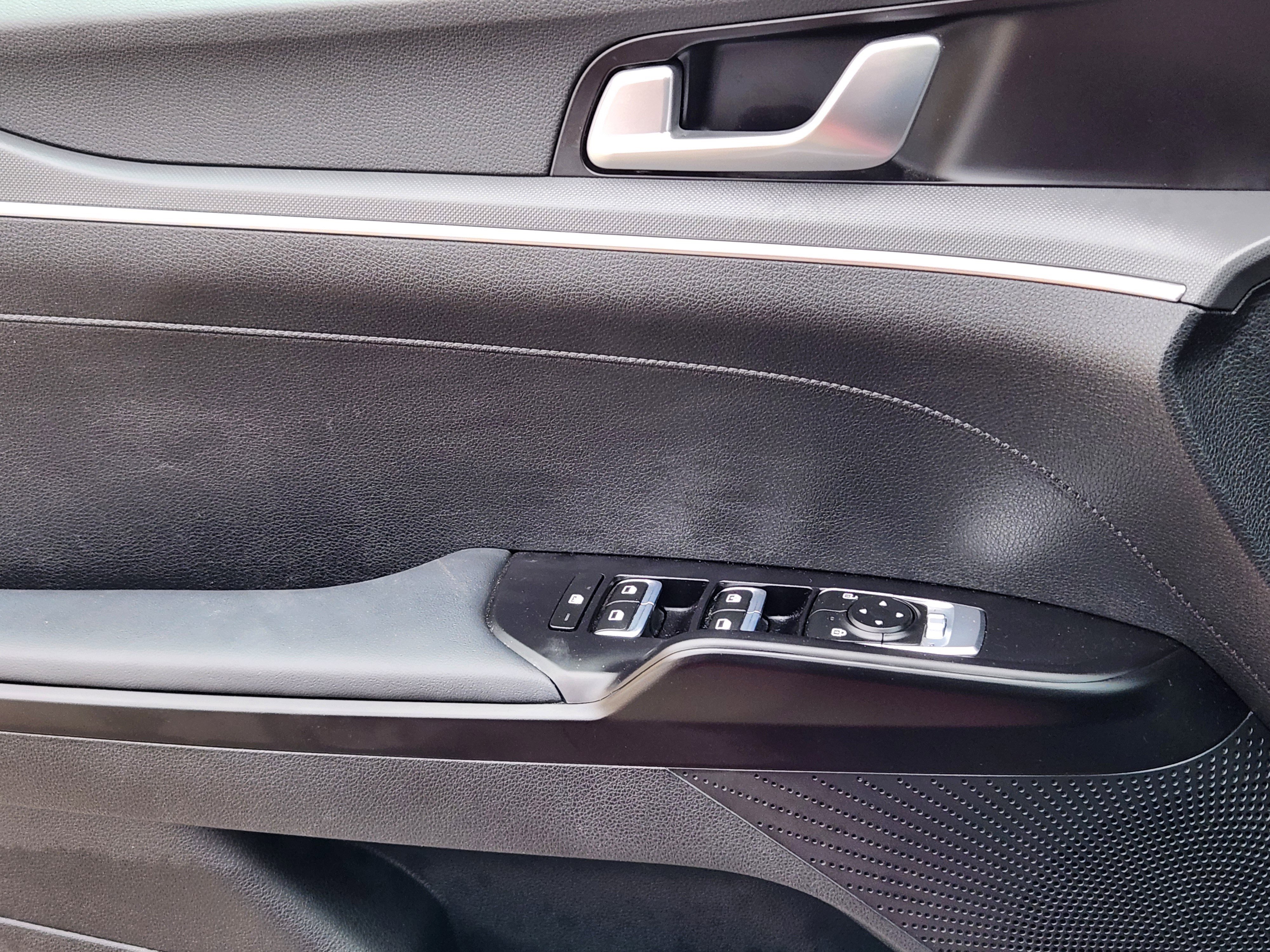 Used 2024 Kia K5 GT-Line w/ GT-Line Premium Package image 9