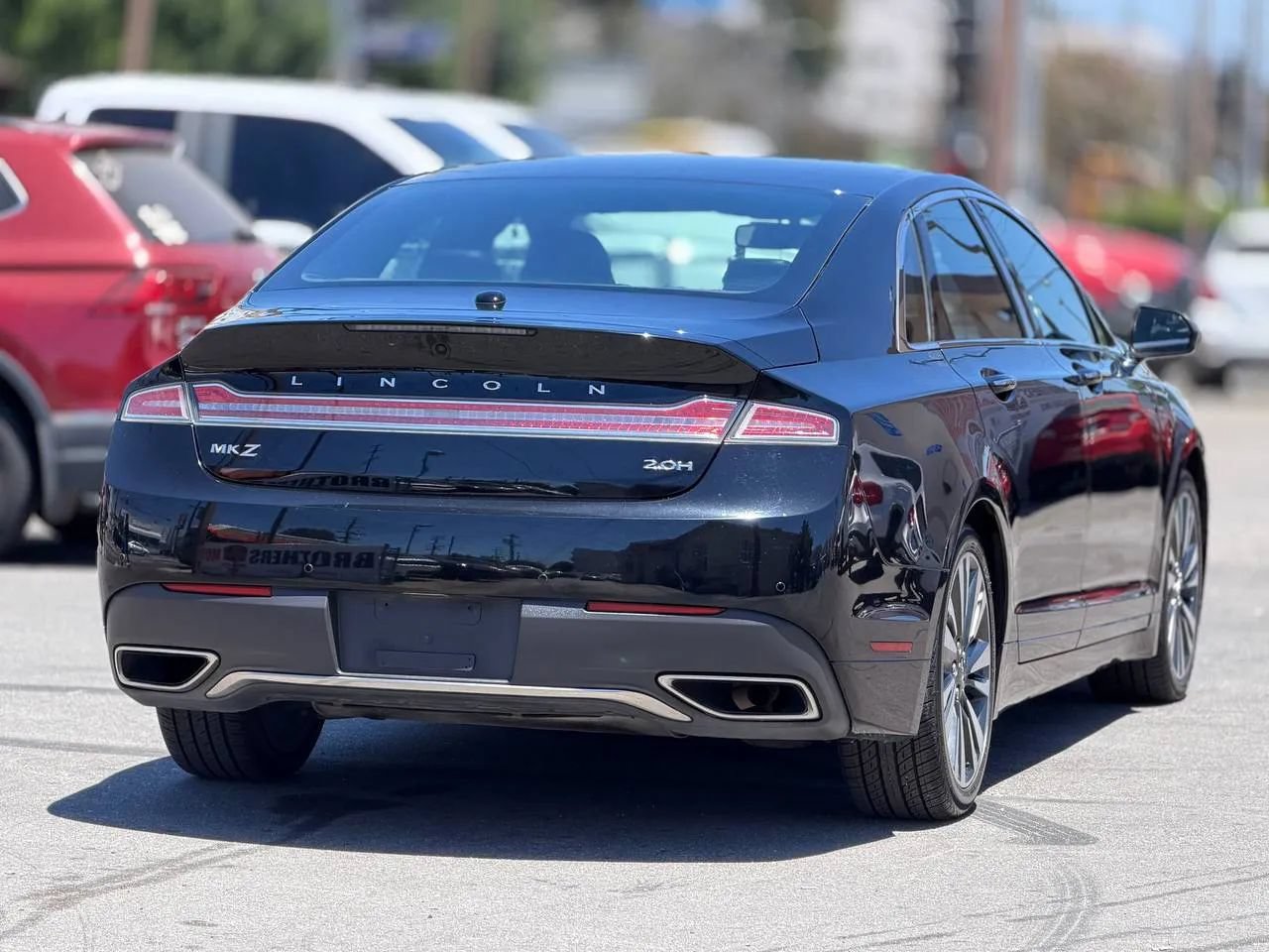 Used 2017 Lincoln MKZ Reserve FWD image 15