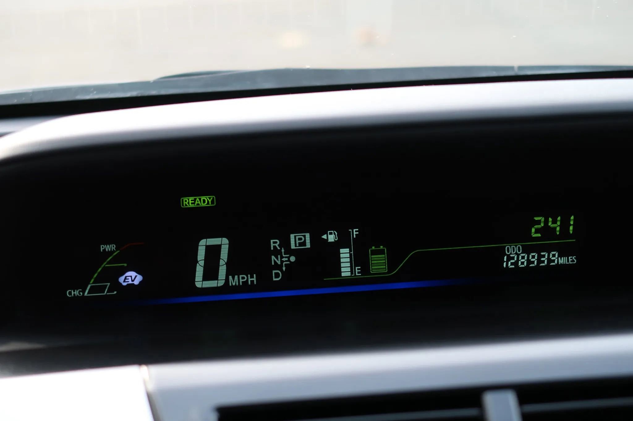 Used 2012 Toyota Prius V Five FWD image 21