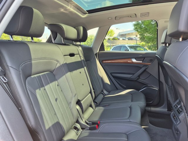 Certified 2023 Audi Q5 Premium w/ Convenience Package AWD/4WD image 21