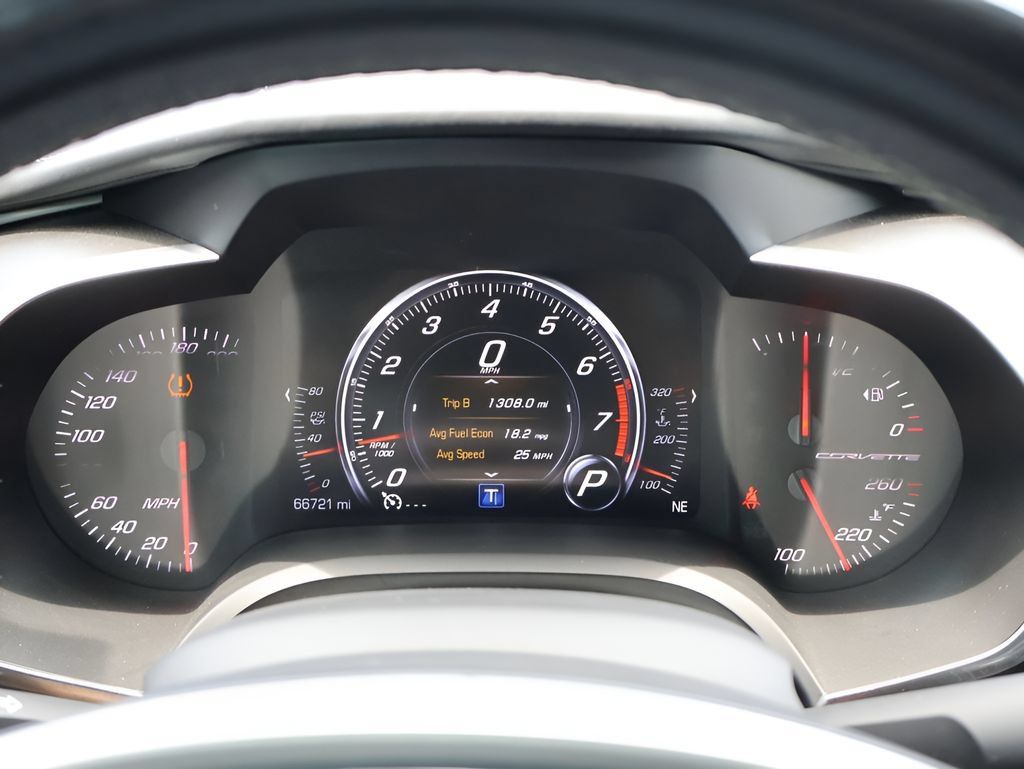 Used 2017 Chevrolet Corvette Grand Sport RWD image 28