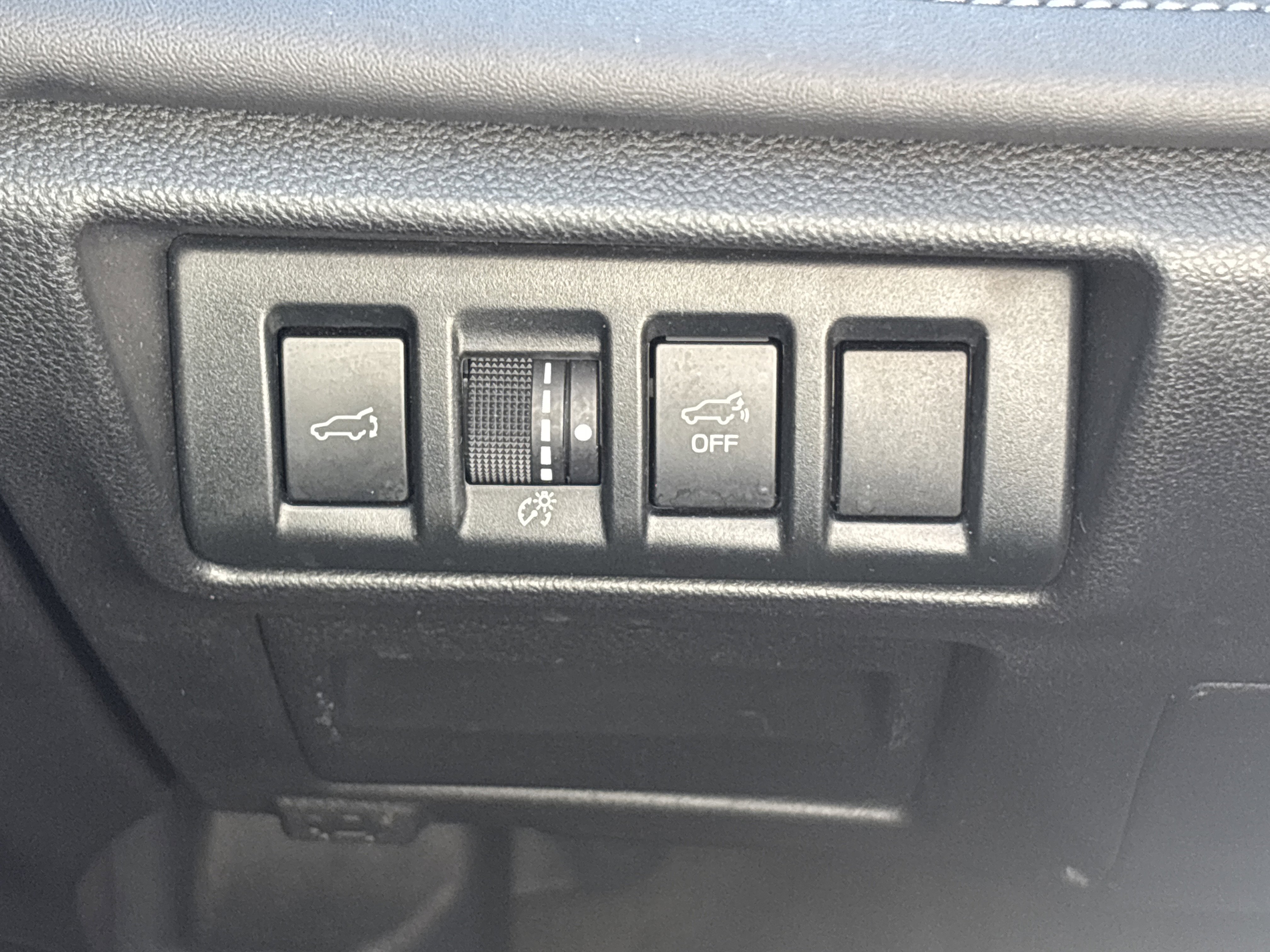 Certified 2022 Subaru Outback Touring AWD/4WD image 31