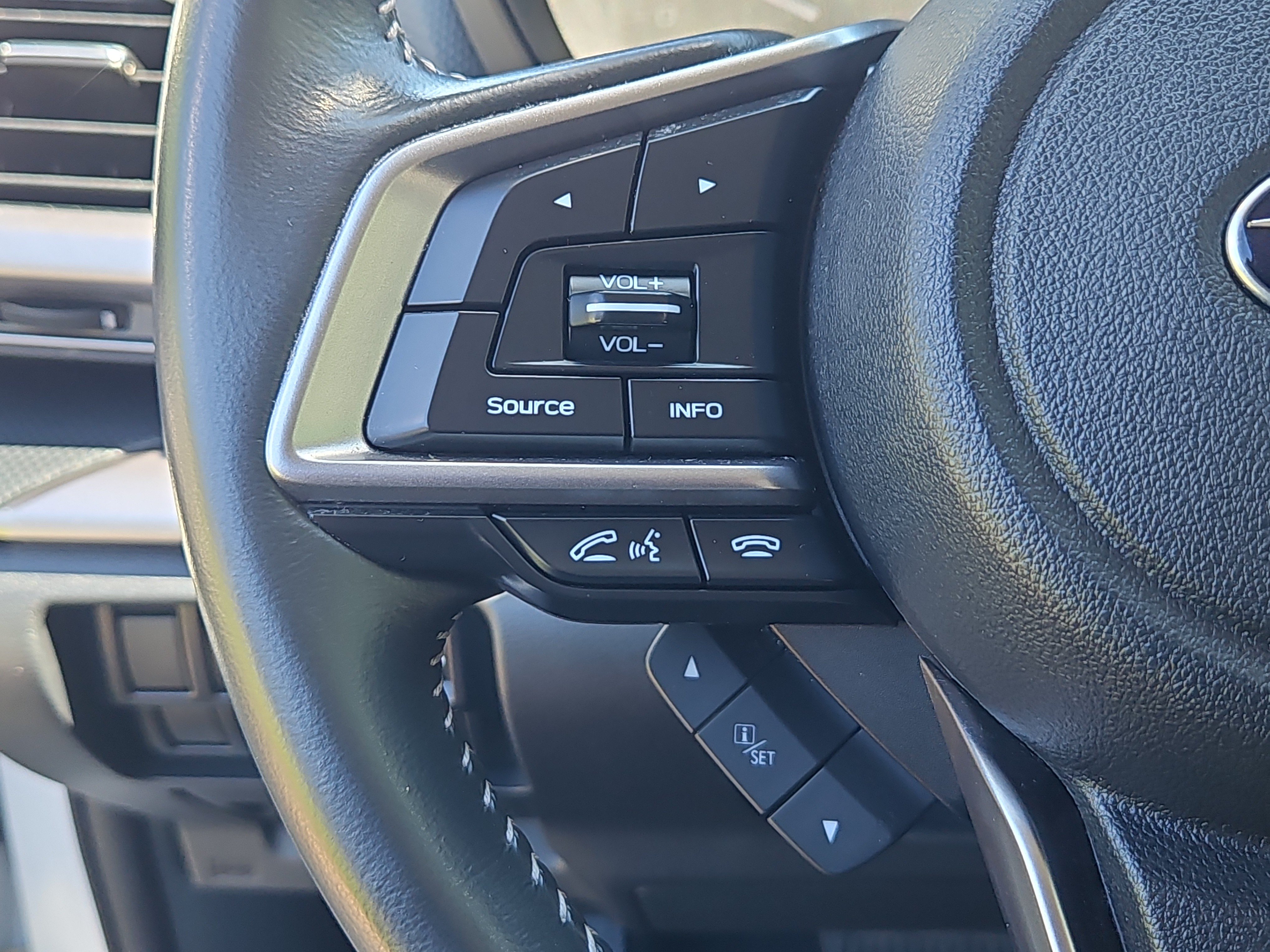 Certified 2023 Subaru Forester Premium AWD/4WD image 16