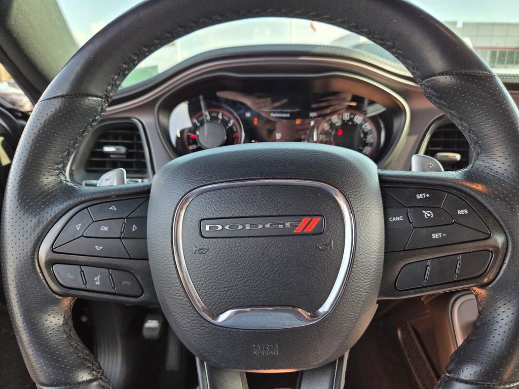 Used 2023 Dodge Challenger R/T w/ Plus Package image 19