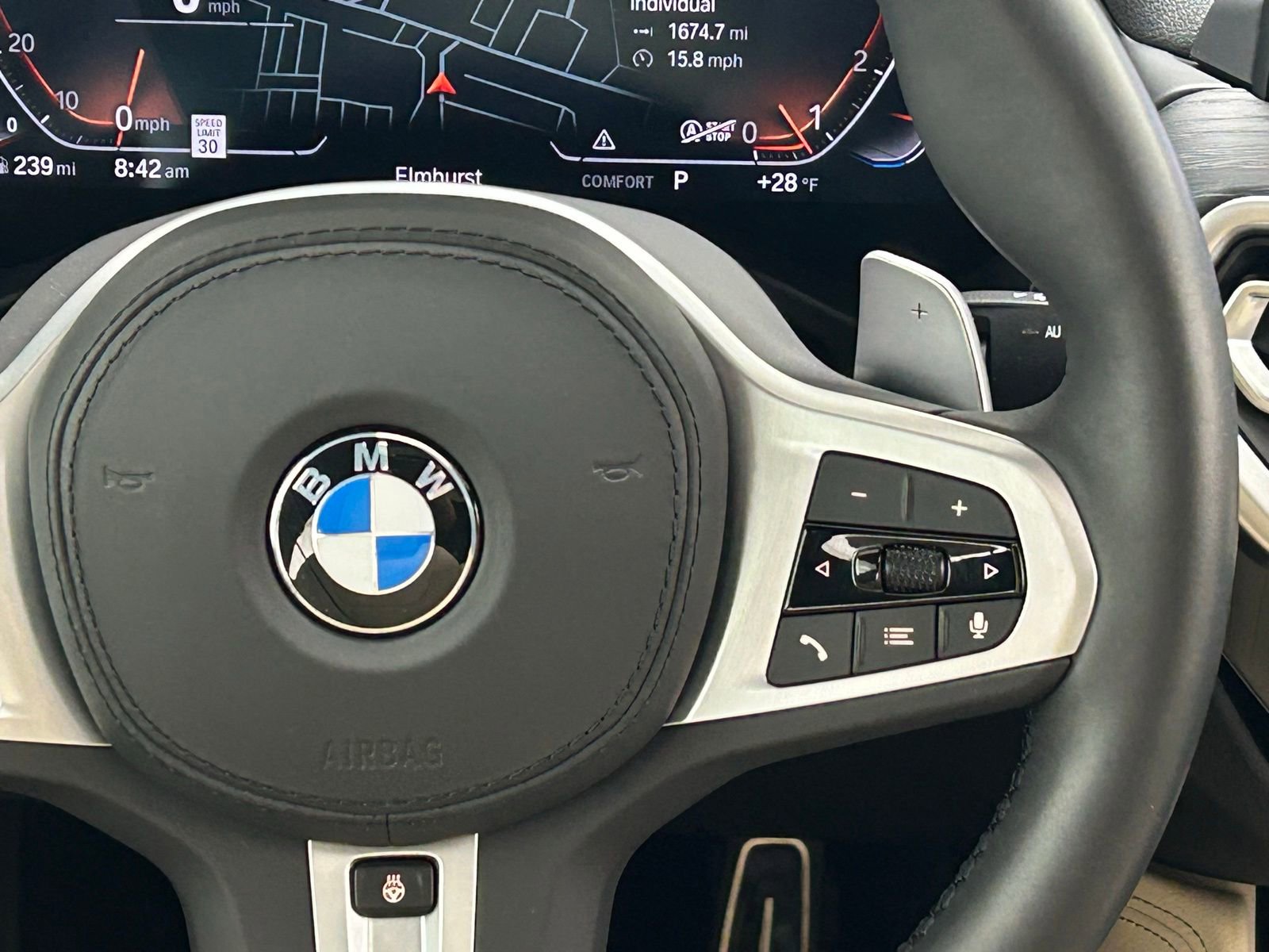 Used 2025 BMW X4 xDrive30i w/ M Sport Package AWD/4WD image 13