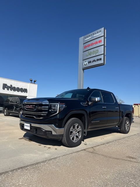 Used 2025 GMC Sierra 1500 SLT image 1