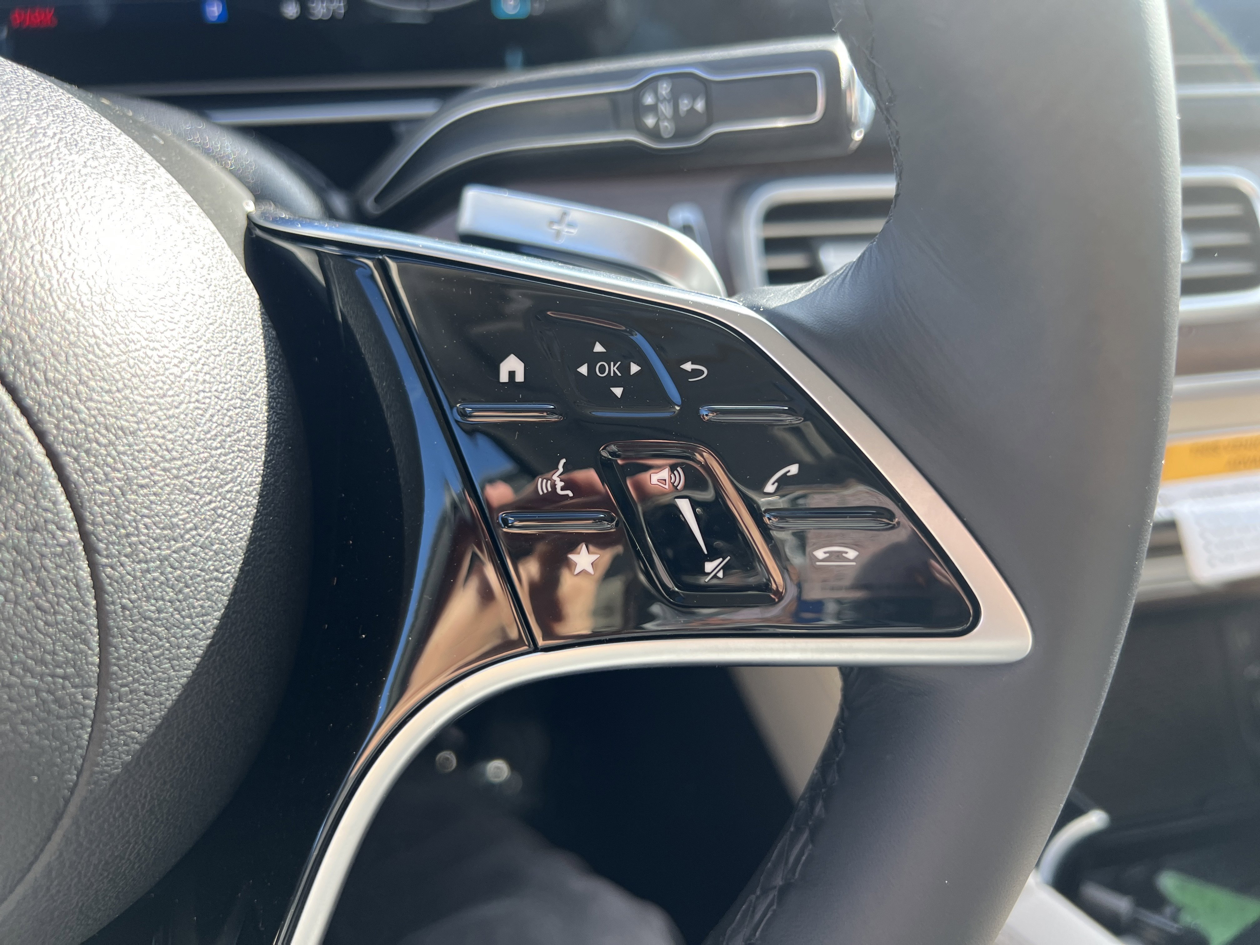 New 2026 Mercedes-Benz GLE 450 4MATIC image 17