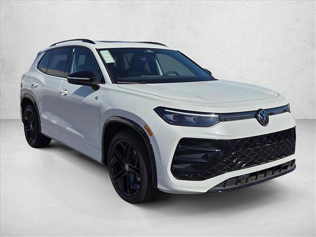 New 2026 Volkswagen Tiguan SE R-Line FWD image 7