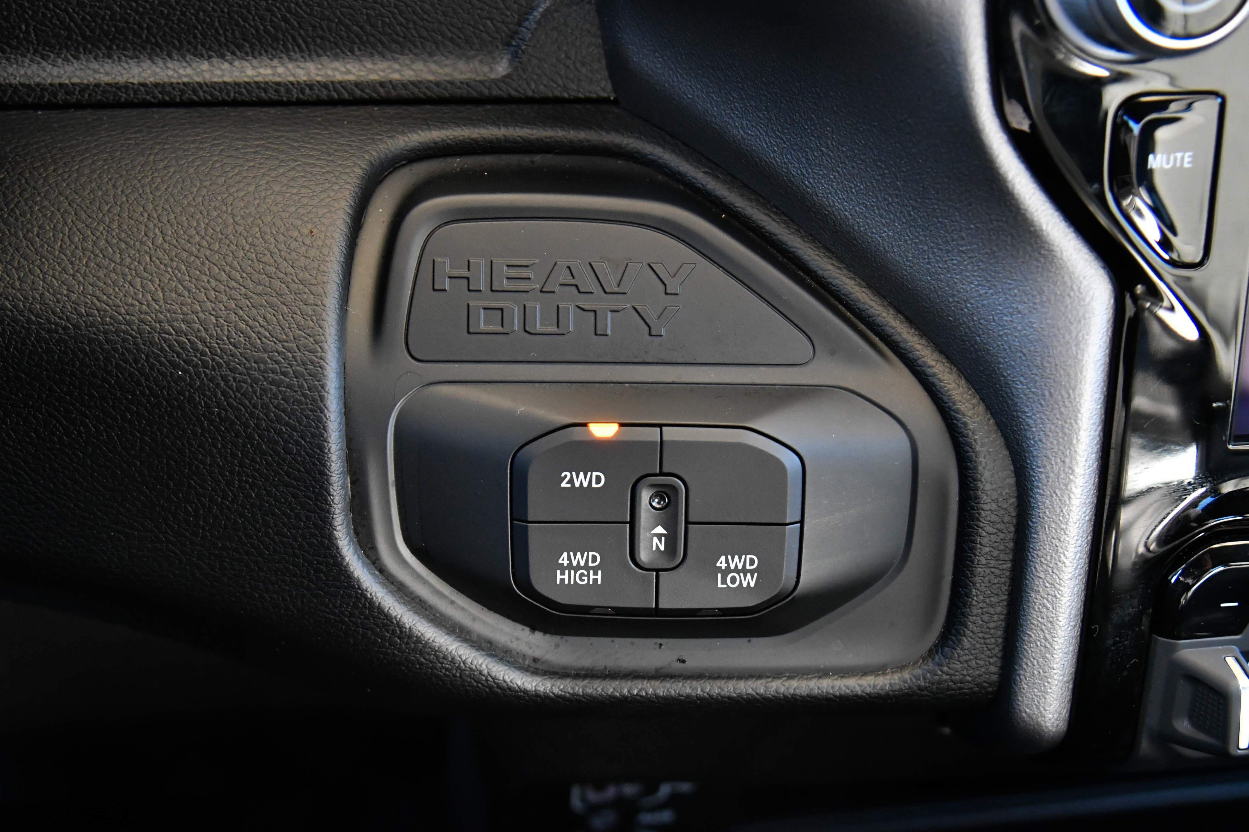 Used 2025 RAM 2500 Big Horn image 31