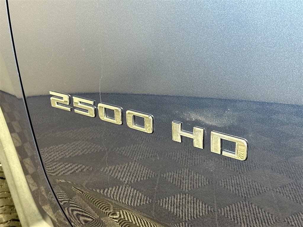 Used 2021 Chevrolet Silverado 2500 High Country image 29