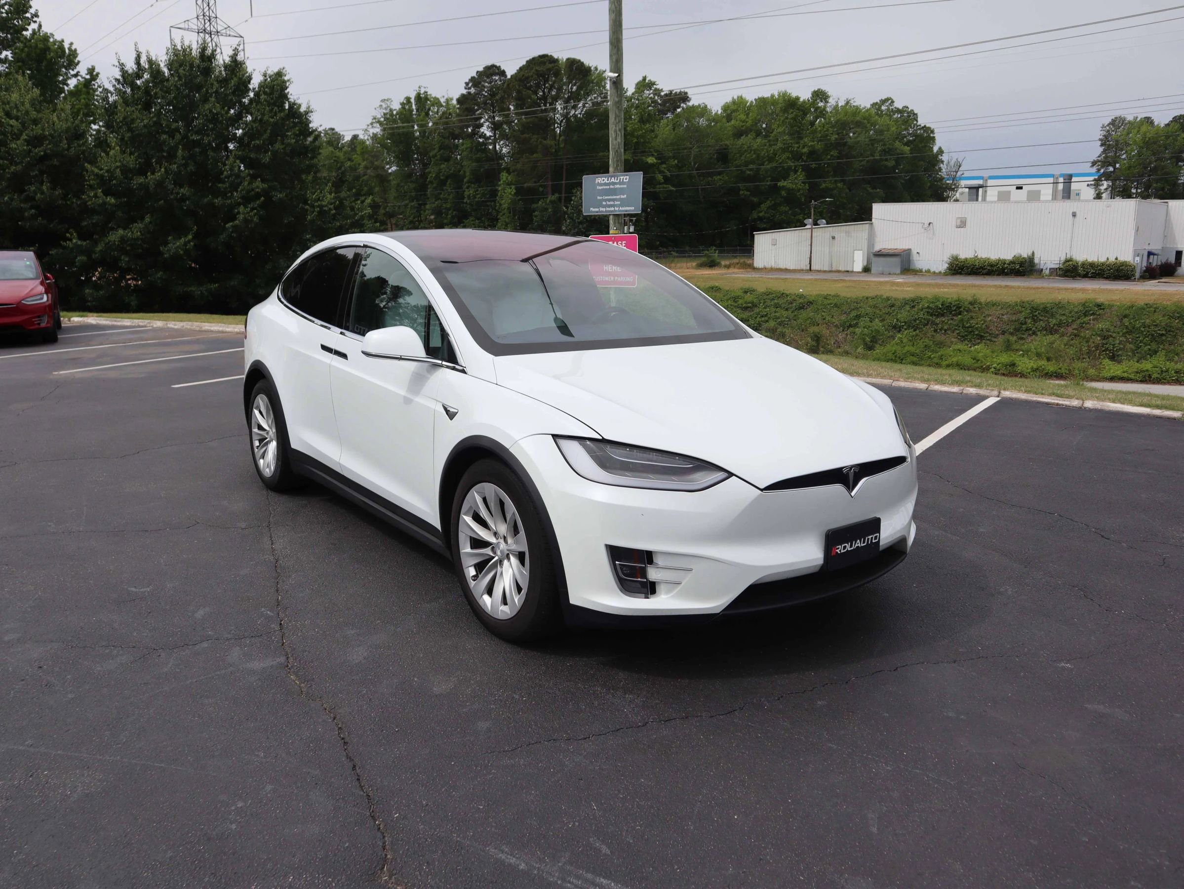 Used 2018 Tesla Model X 100D AWD/4WD image 18