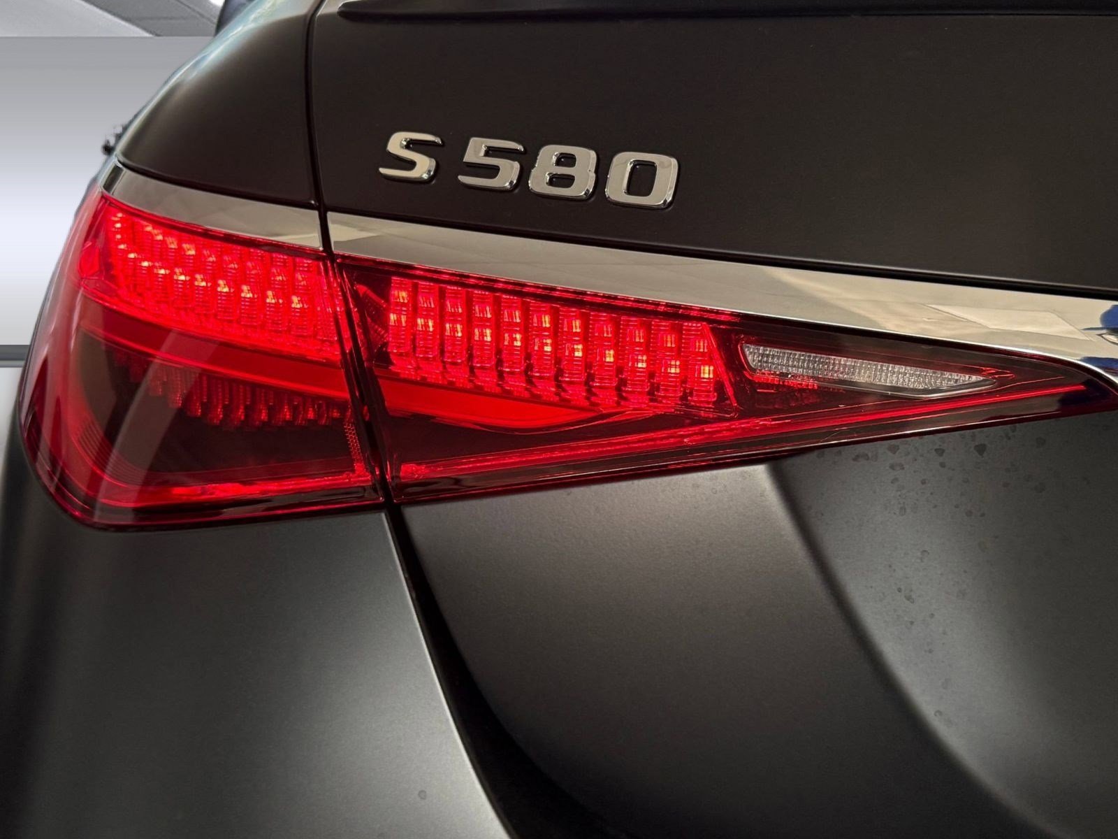 New 2026 Mercedes-Benz S 580 4MATIC Sedan image 9
