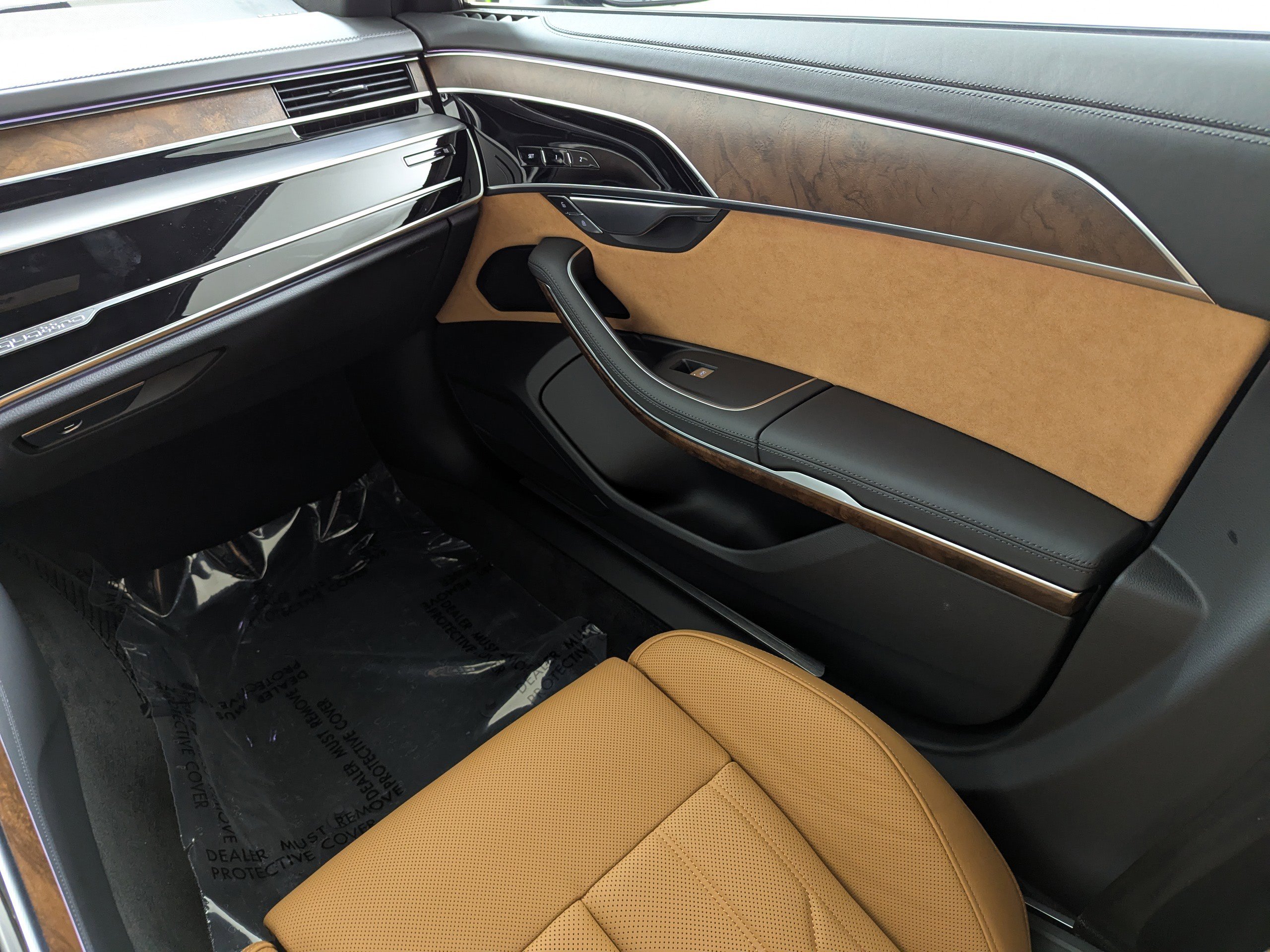 New 2025 Audi A8 L 3.0T image 11