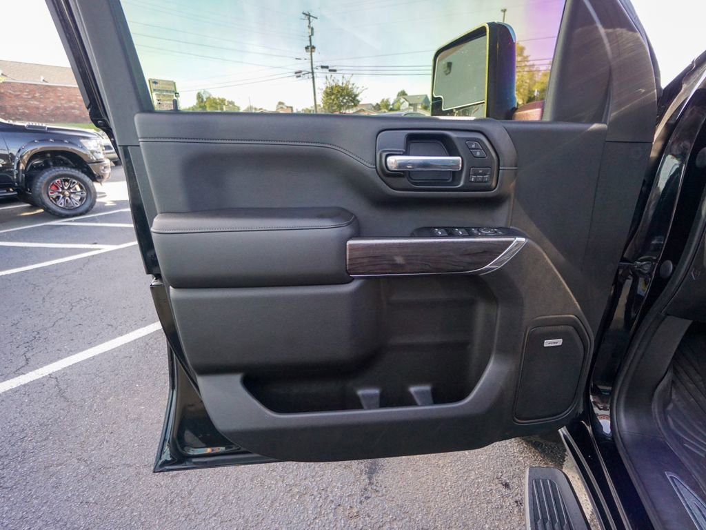 Used 2020 Chevrolet Silverado 2500 LTZ w/ LTZ Premium Package AWD/4WD image 21