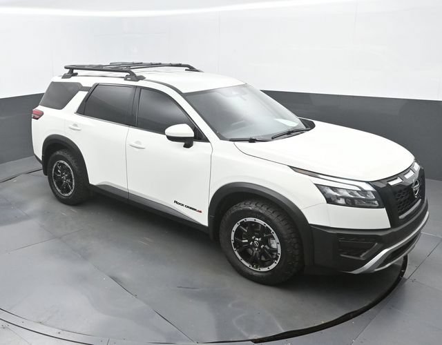 Used 2025 Nissan Pathfinder Rock Creek AWD/4WD image 30