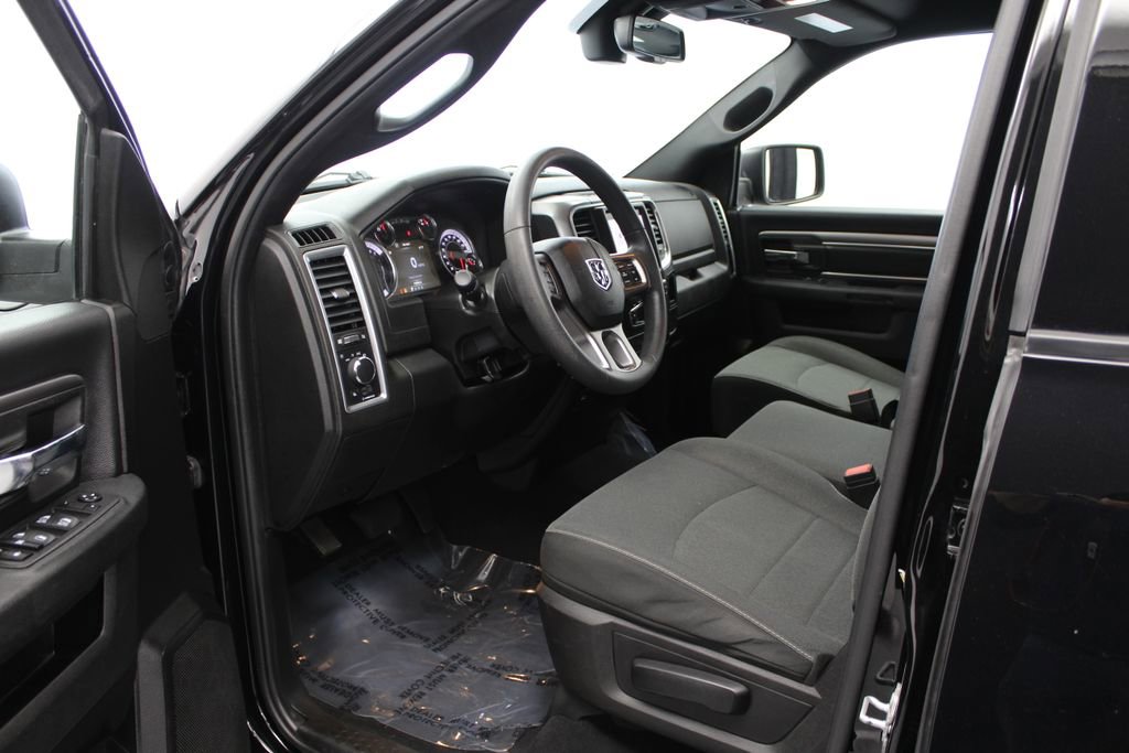 Used 2022 RAM 1500 Classic Warlock w/ Electronics Group AWD/4WD image 14