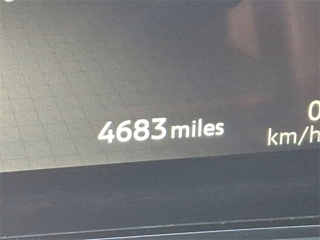 Used 2024 Nissan Ariya AWD image 21