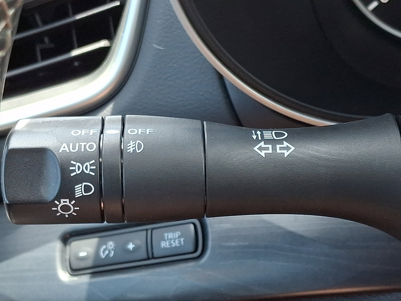 Used 2019 Nissan Maxima Platinum w/ Sport Mat Group image 28