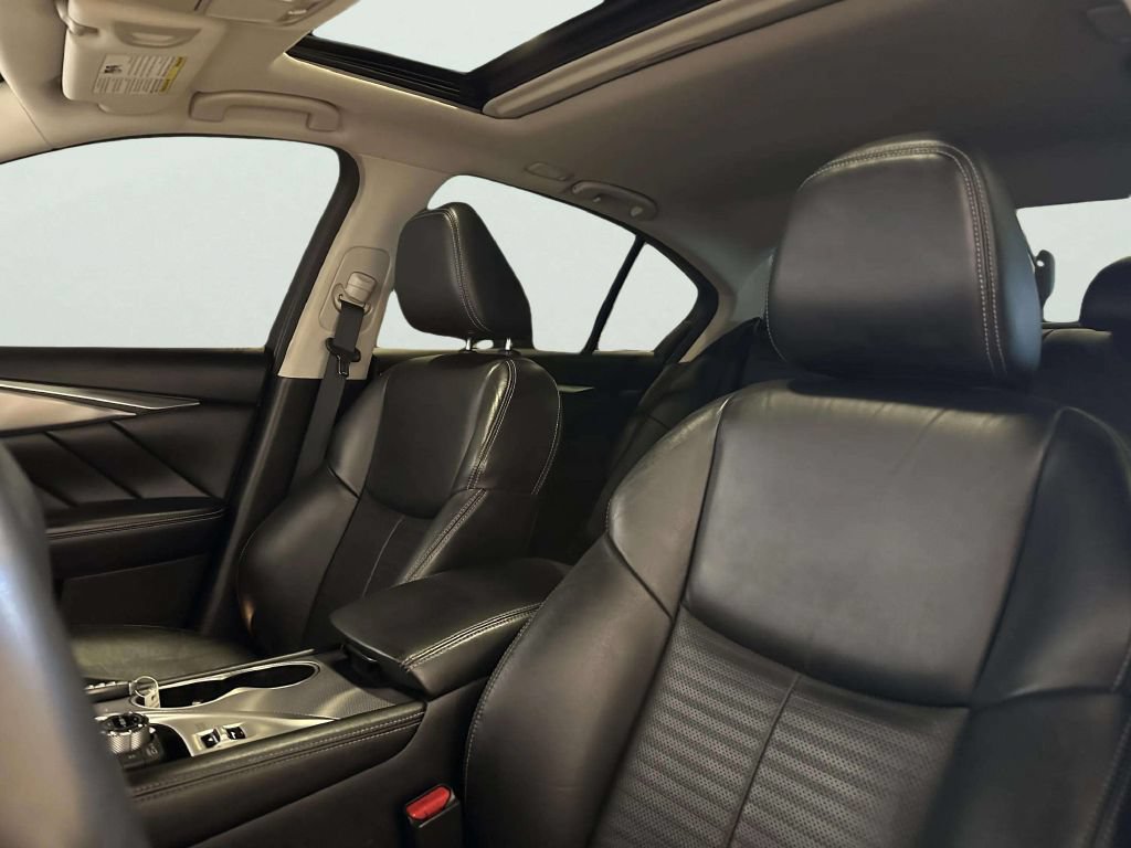 Used 2019 INFINITI Q50 Signature Edition w/ Cargo Package (L96) AWD/4WD image 15