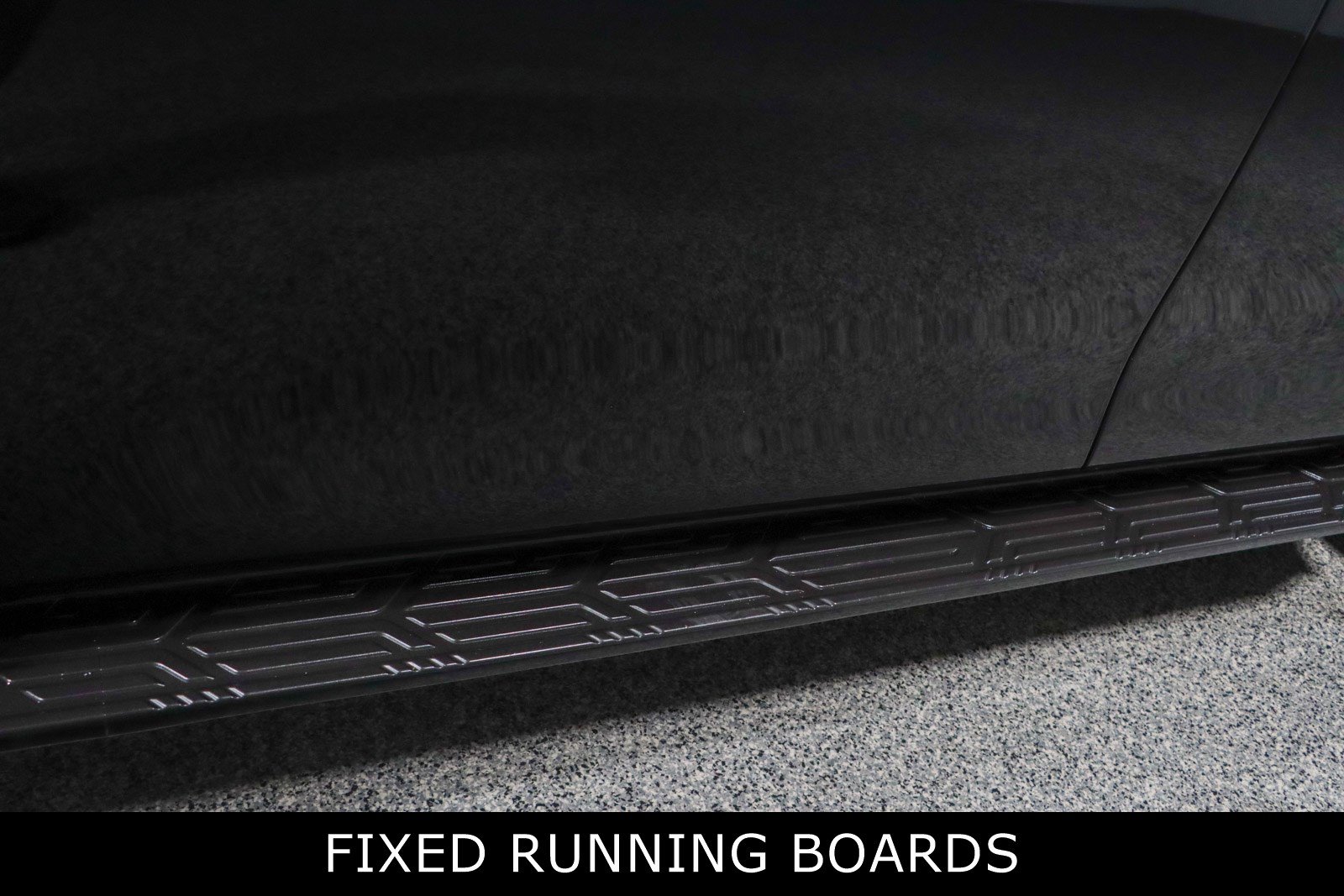 Used 2022 Nissan Armada SL w/ Captain's Chairs Package image 12