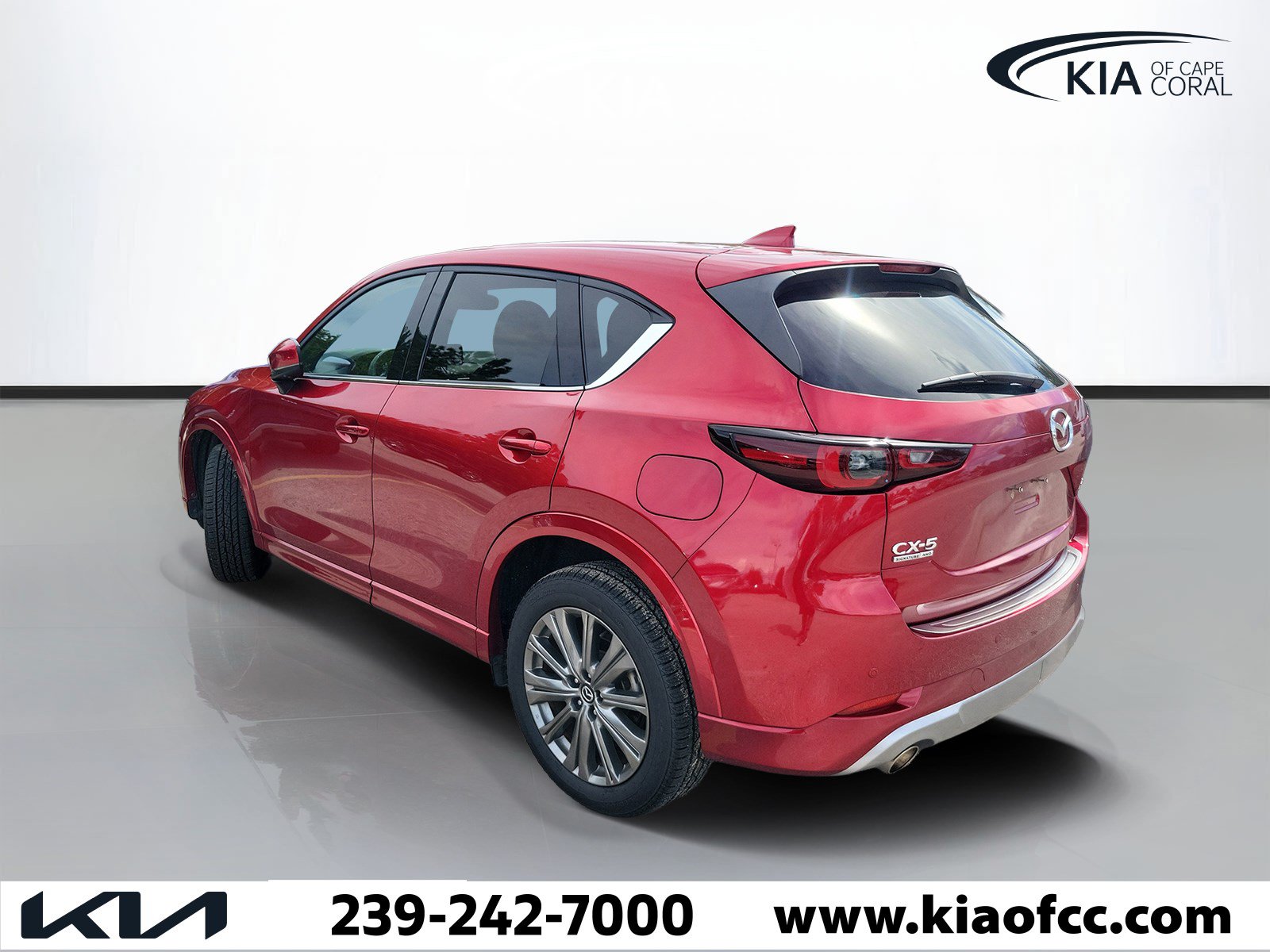 Used 2024 MAZDA CX-5 Signature AWD/4WD image 4