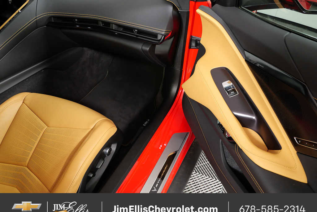 Used 2023 Chevrolet Corvette Stingray Preferred Conv w/ Stealth Interior Trim Package RWD image 20