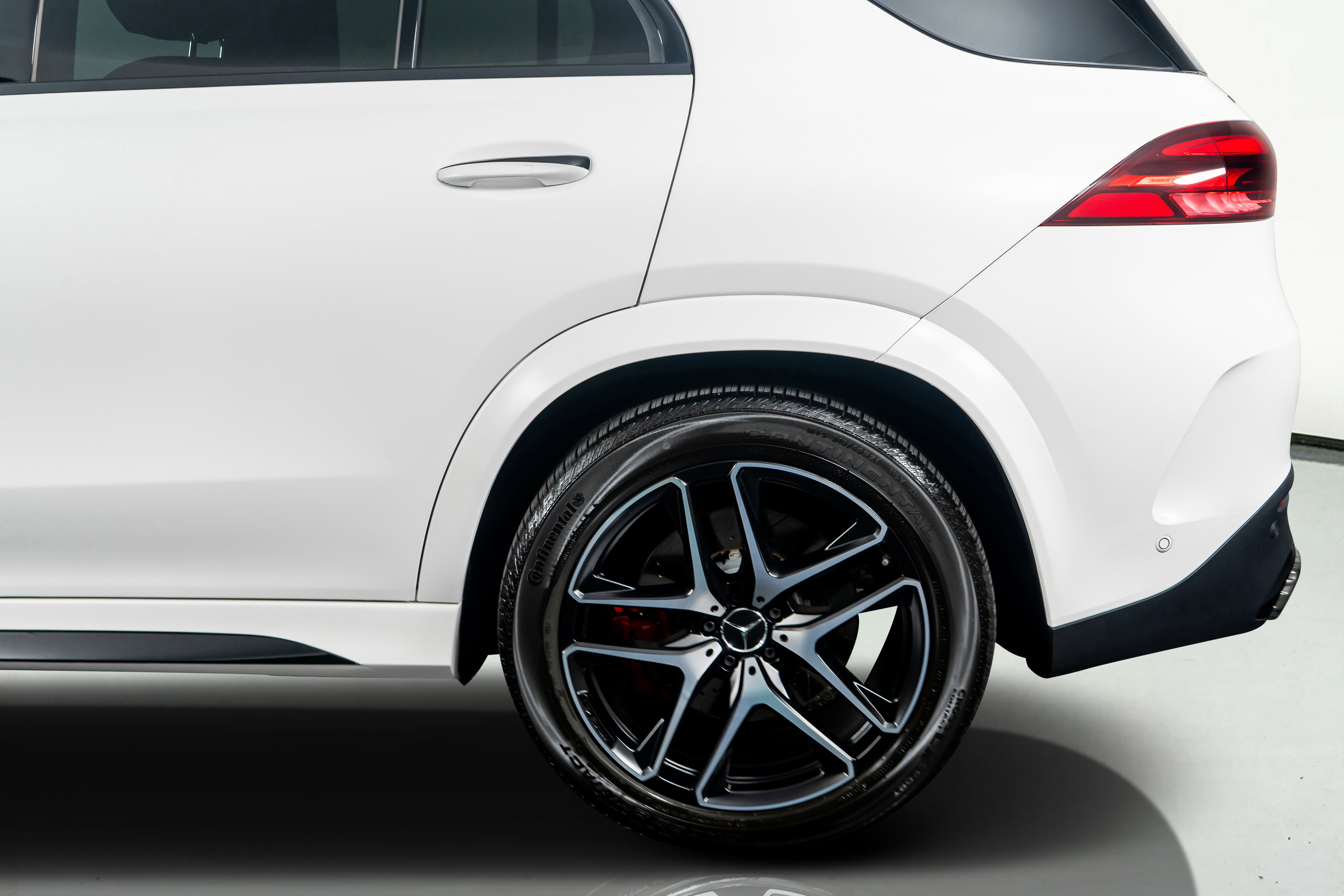 Used 2025 Mercedes-Benz GLE 63 AMG S image 16