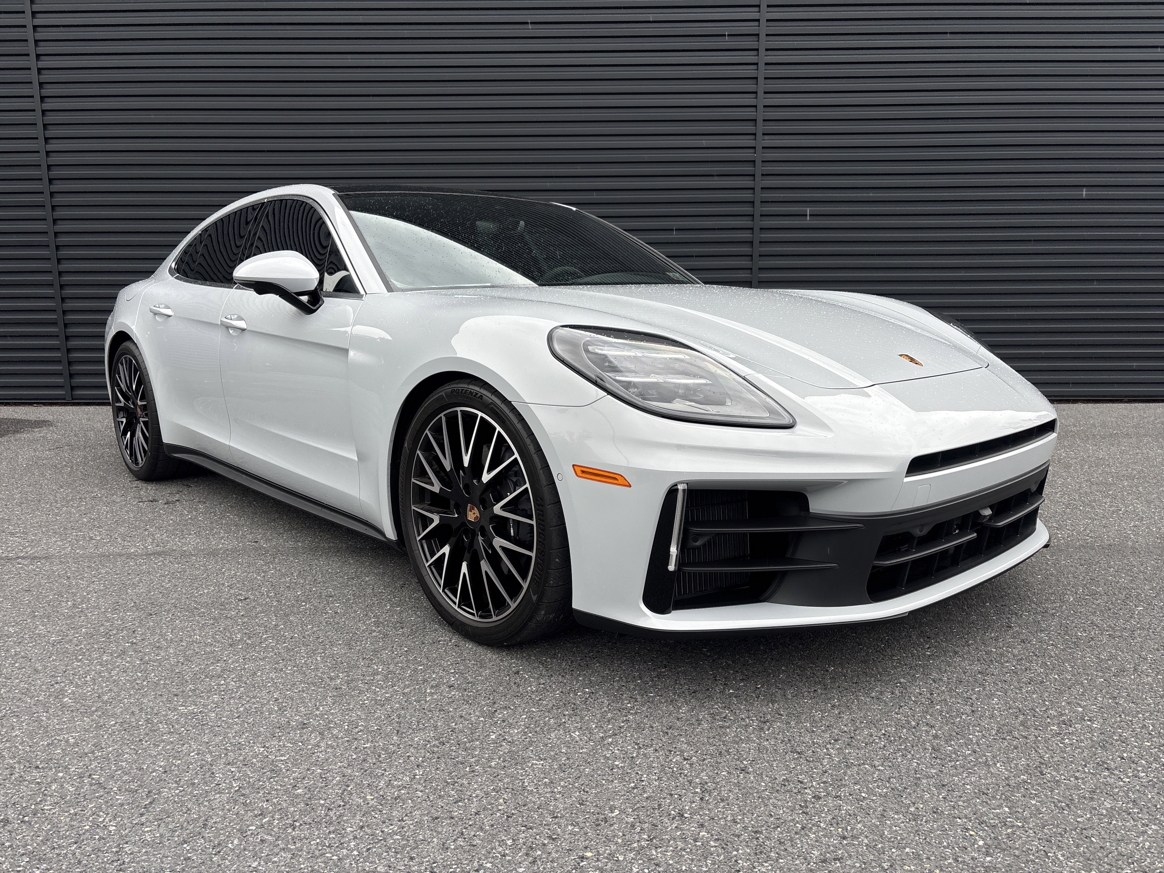 Certified 2026 Porsche Panamera image 7