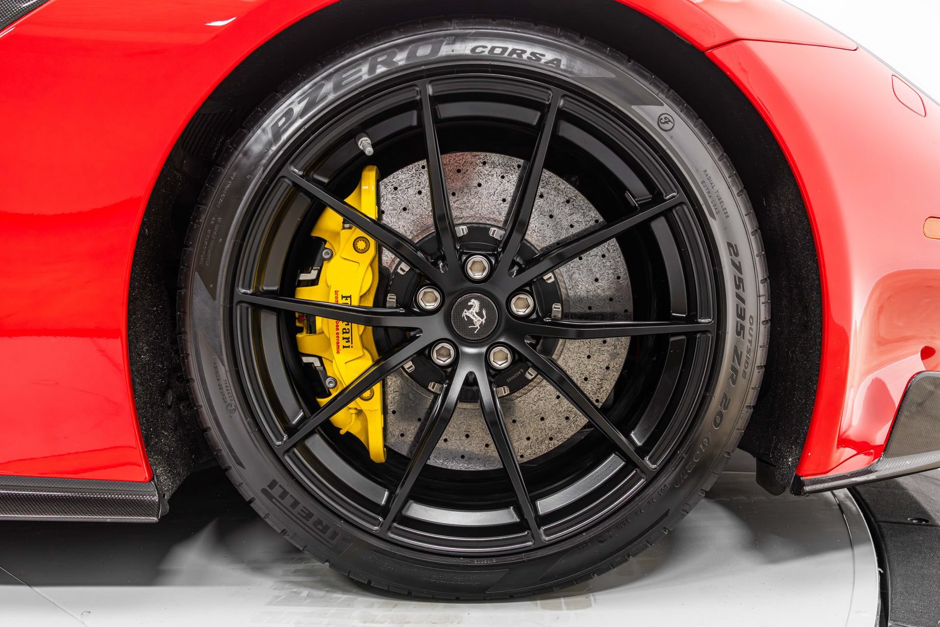 Certified 2016 Ferrari F12tdf RWD image 17