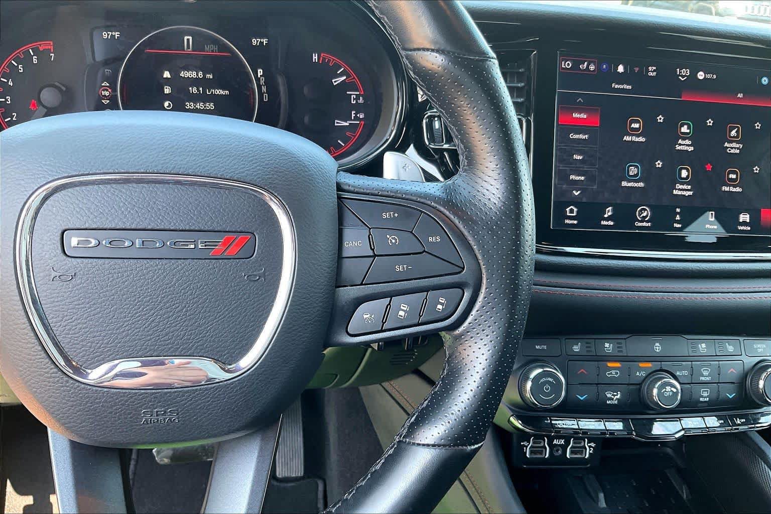 Used 2025 Dodge Durango GT AWD/4WD image 24