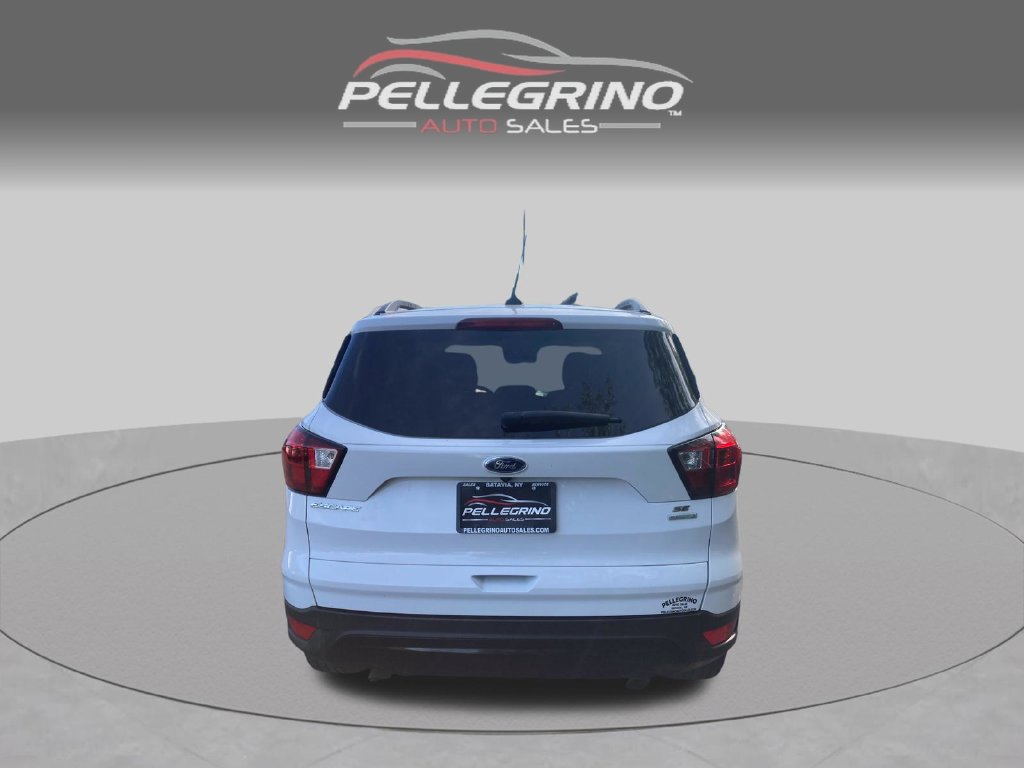 Used 2019 Ford Escape SE FWD image 6