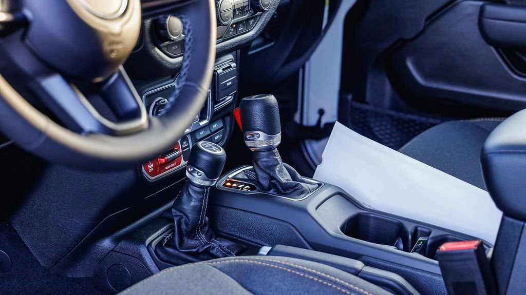 New 2026 Jeep Gladiator Willys AWD/4WD image 24